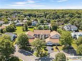 3C Cambridge Dr, Monroe Township, NJ