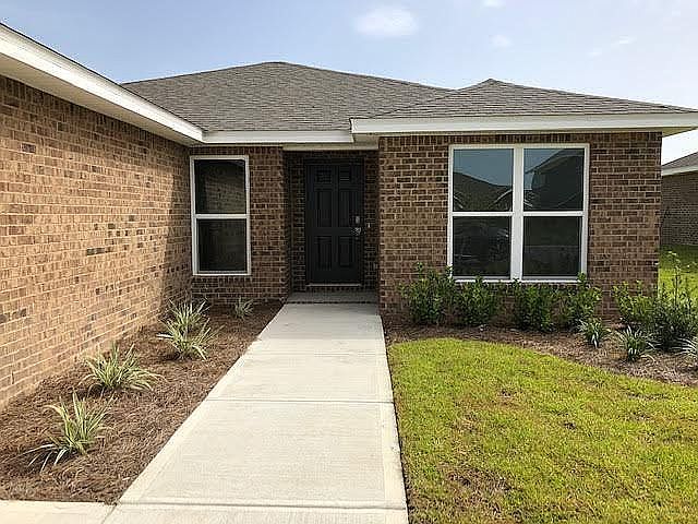 2nd image of 811 Moorhen Way