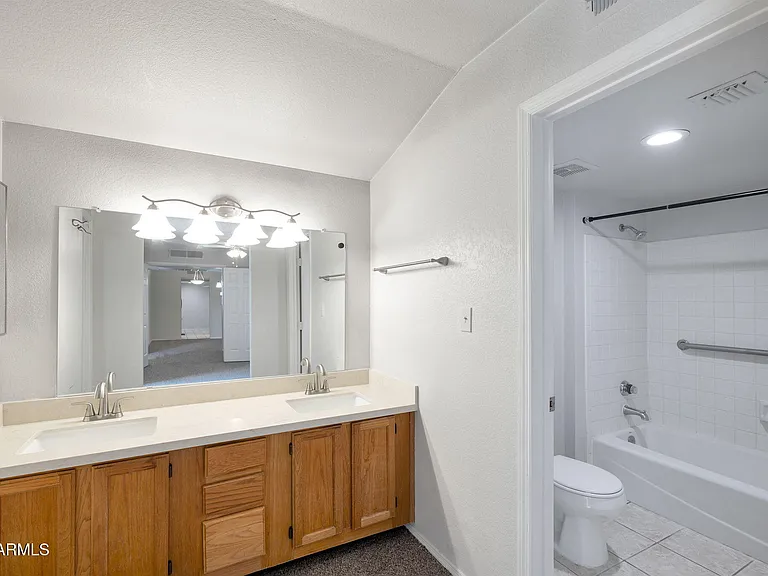 9550 N 94th Pl #207 — Photo 11