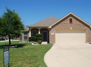 8901 Heartwood Dr, Fort Worth, TX 76244