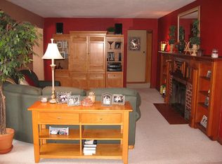 114 Elm St, New Lenox, IL 60451