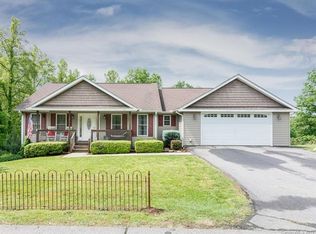 47 Locust Meadow Ln, Weaverville, NC 28787