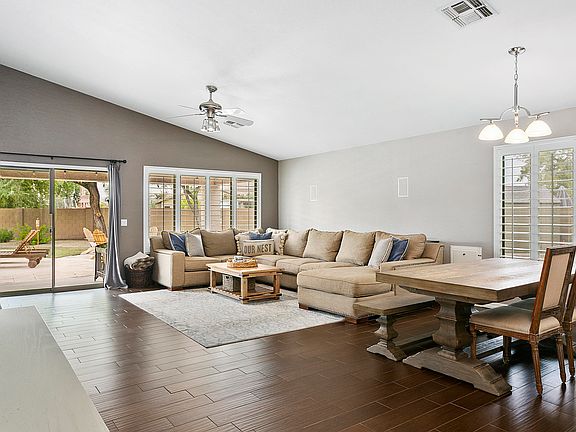 3rd image of 3992 S Camellia Ct