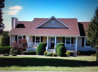 150 Hugh Cox Rd, Gray, TN 37615