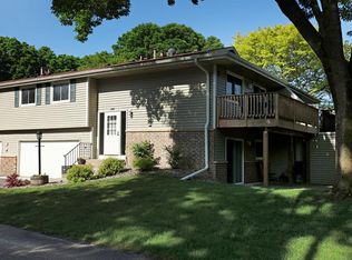 1266 Timbershore Ln, Eagan, MN 55123