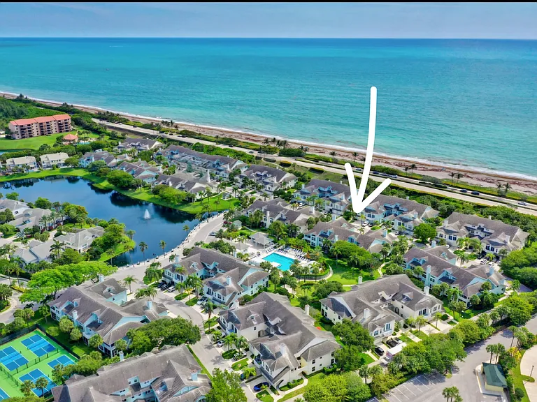 1206 Mainsail Cir — Photo 1
