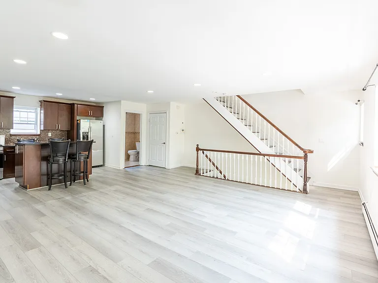 198 Stuyvesant Ave #2 — Photo 6