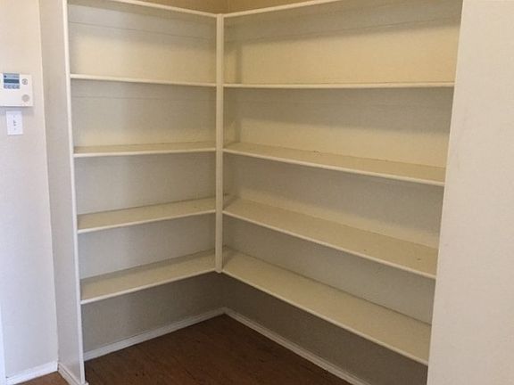 3rd image of 1581 Wildflower Dr