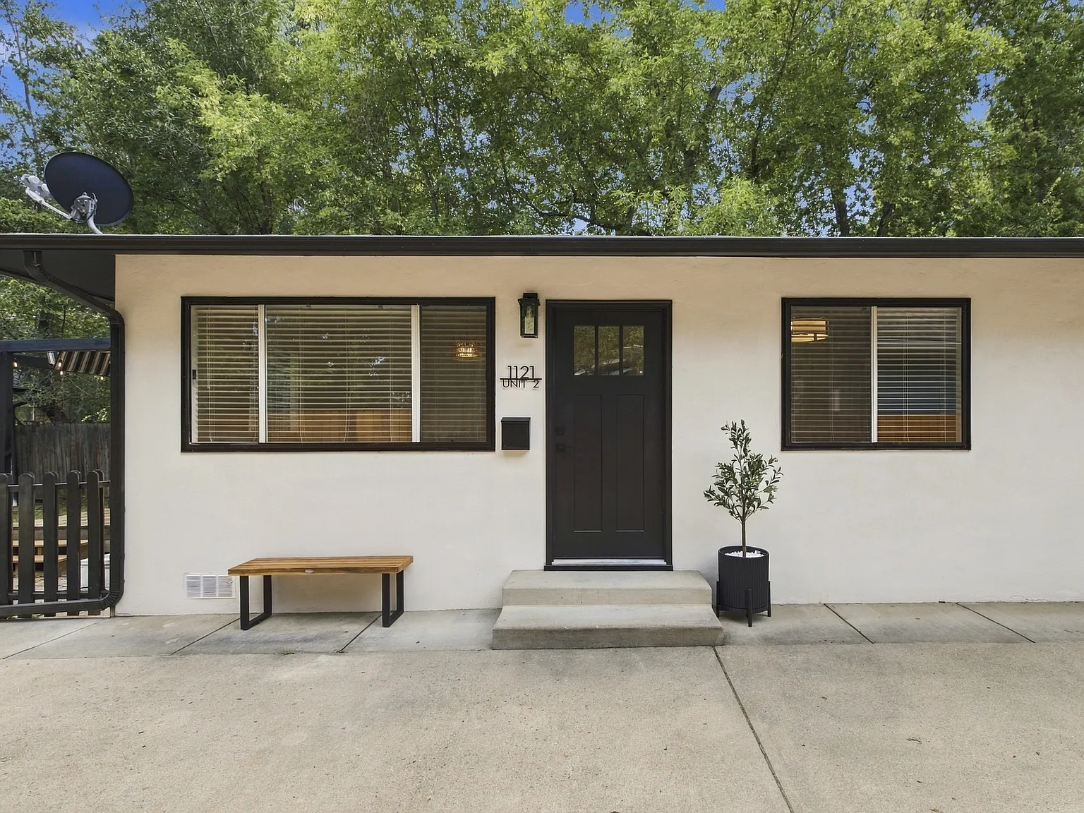 1 bed, 600 sqft, $1,950 — Photo 1