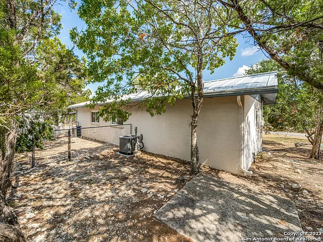 1351 Spitz Kegel View Dr — Photo 24
