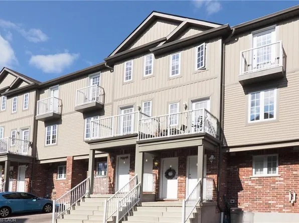 55 Mooregate Cres #12A, Kitchener, ON N2M 0A6