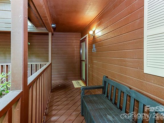 3rd image of 385 Whitney Blvd Unit 2