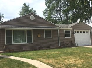 1417 Birch Rd, Homewood, IL 60430