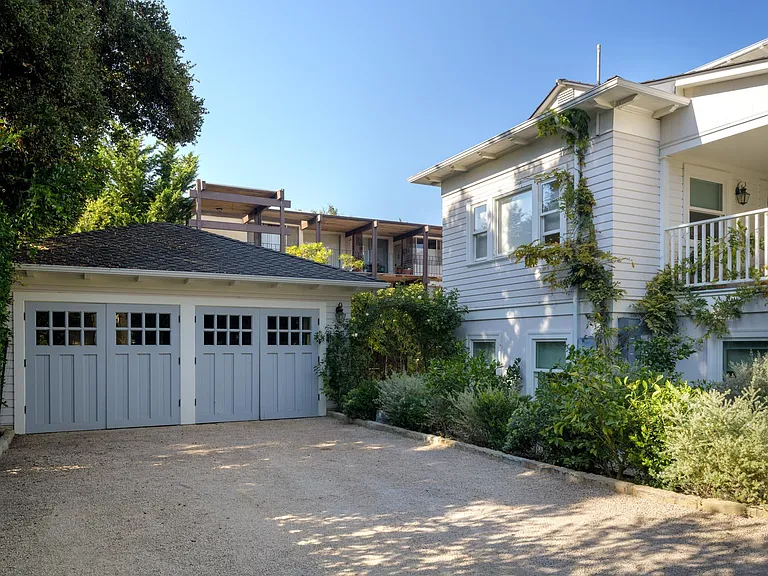 1703 Chapala St #B — Photo 26