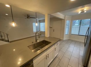 95 Dockside Cir, San Rafael, CA 94903