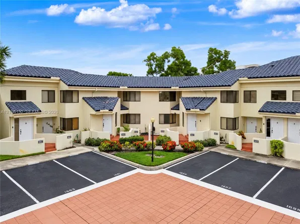 1657 NW 81st Way, Plantation, FL 33322