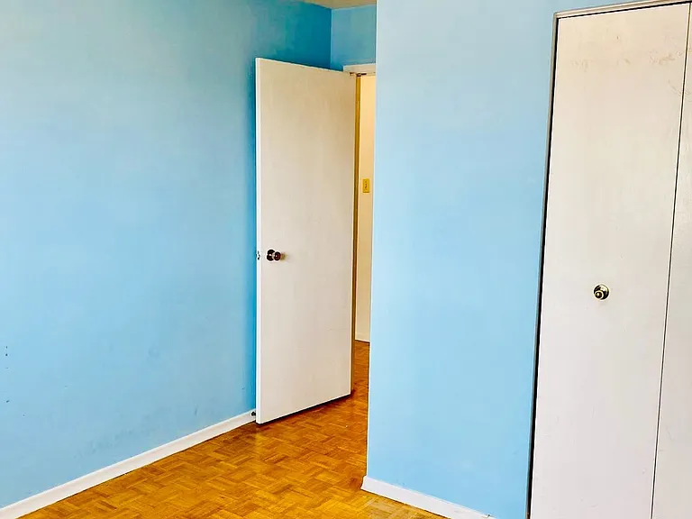 155 Corinthian Blvd — Photo 22