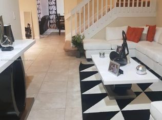 3338 W 90th St #3338, Hialeah, FL 33018