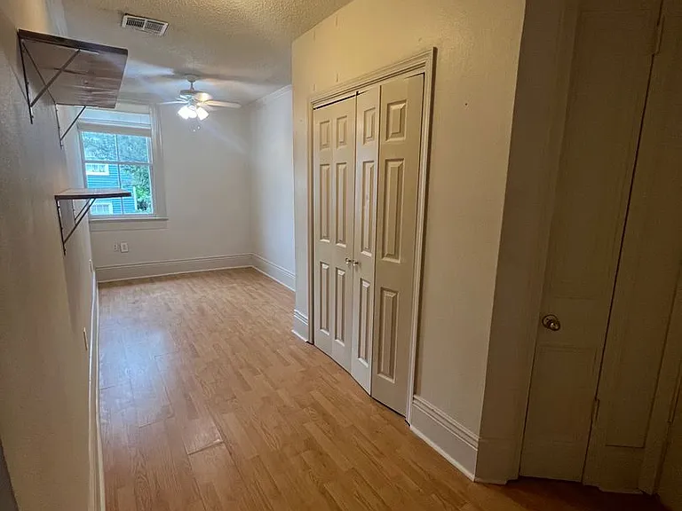 538-40 Lowerline St #540 — Photo 12