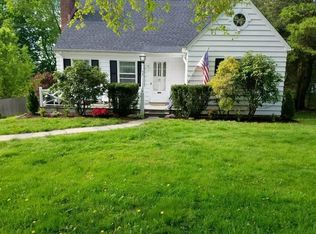 54 Woodland Rd, Bedford Hills, NY 10507