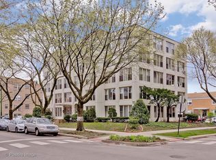 1633 W Thome Ave APT 102, Chicago, IL 60660