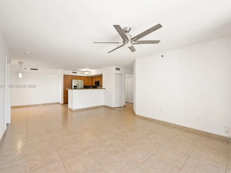 19501 E Country Club Dr #9508 — Photo 8