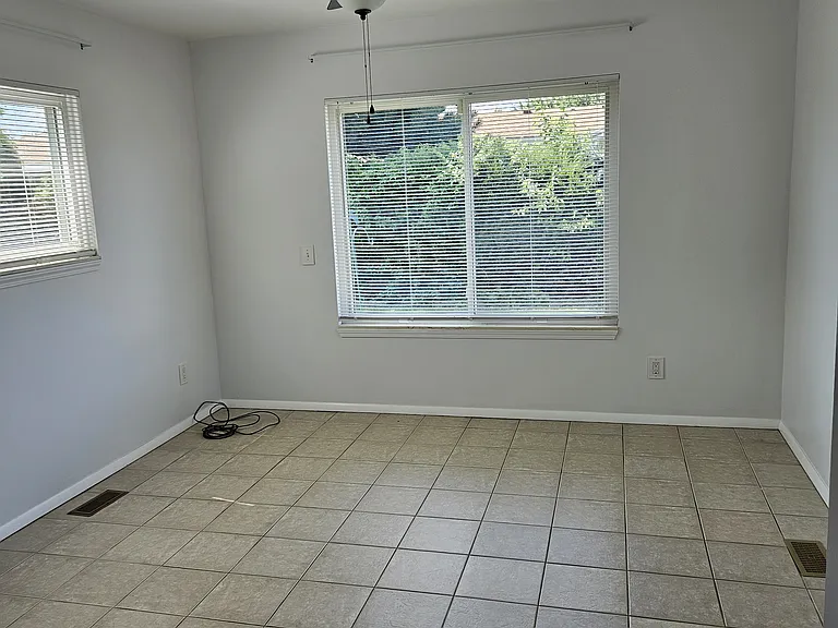 20936 Michael Ct — Photo 13