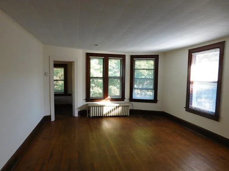 920 Spaight St — Photo 3