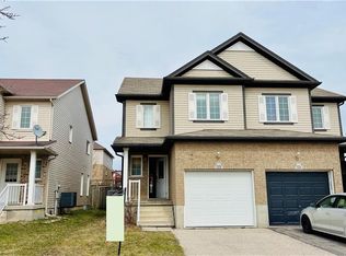 1328 Countrystone Dr, Kitchener, ON N2N3R9