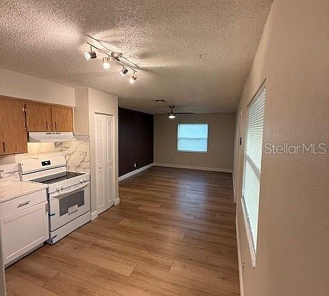 4th image of 738 Michigan Ct APT 4