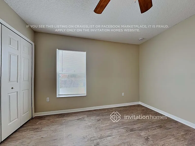 2458 Hamlet Cir — Photo 18