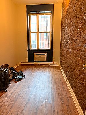 2nd image of 41 W 35th St APT 3B