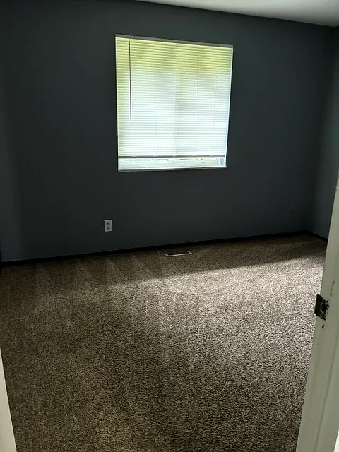 2 bed, 800 sqft, $895 — Photo 3