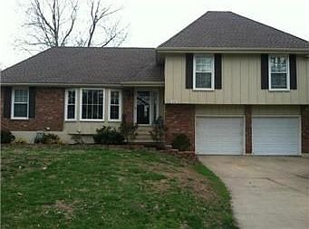 1st image of 258 E Bridlespur Dr