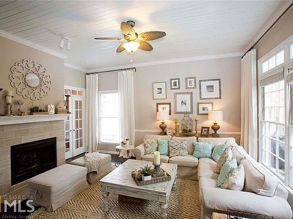 5th image of 4445 Pinehollow Ct