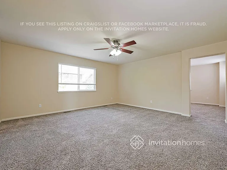 11027 Chesmore St — Photo 12