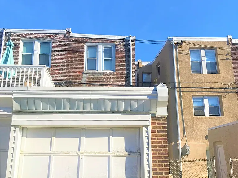 618 Gerhard St — Photo 16