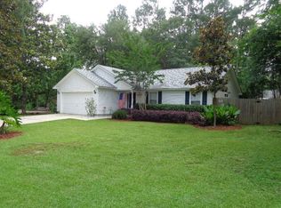 8211 Chickasaw Trl, Tallahassee, FL 32312
