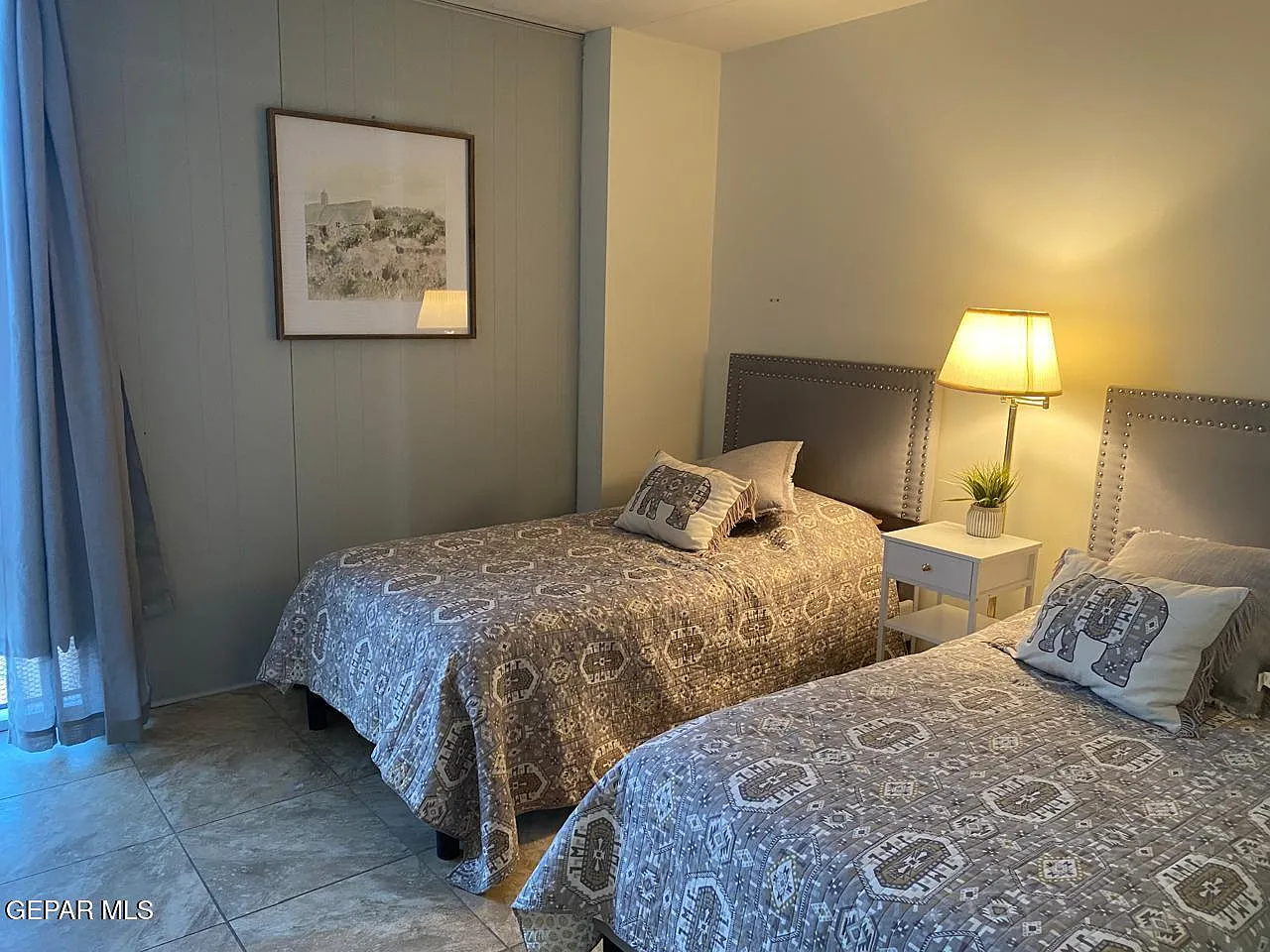 2 bed, 2.0 bath, 1212 sqft, $1,900 — Photo 4