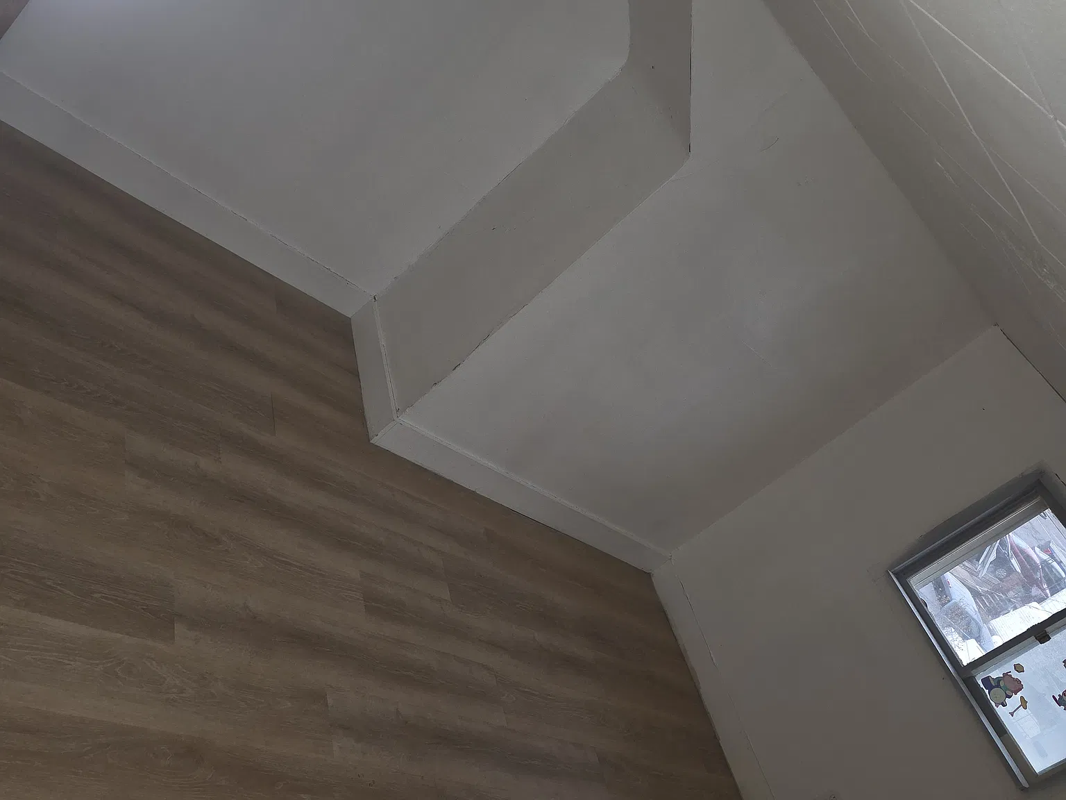 3 bed, $1,200 — Photo 3