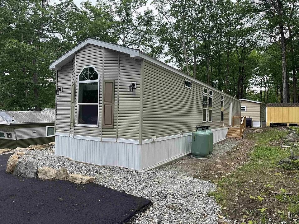 1st image of 9 Sargents Place #113