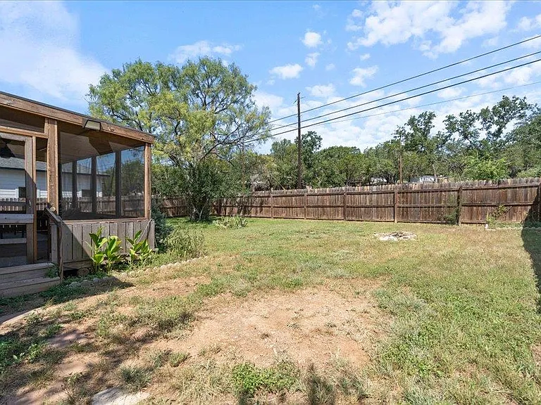 306 Songwood Dr — Photo 13