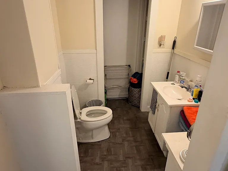 83 Englewood Ave #4 — Photo 11