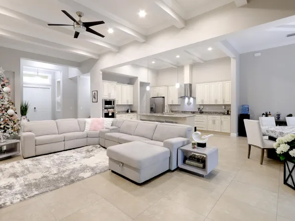 3192 SW Hickenlooper Street, Port St Lucie, FL 34953