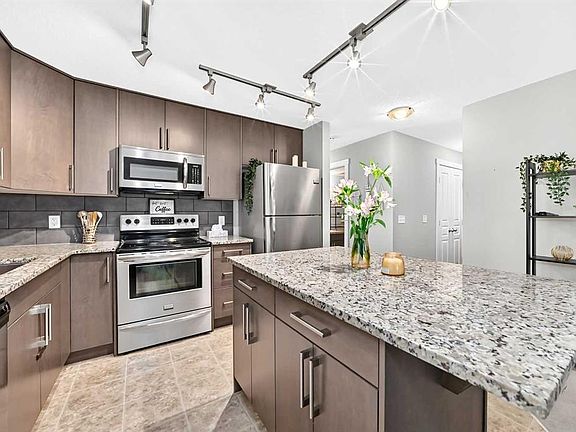 4th image of 154 S Cranford Walk SE