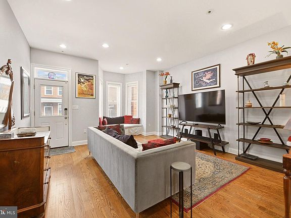 4th image of 330 U St NW