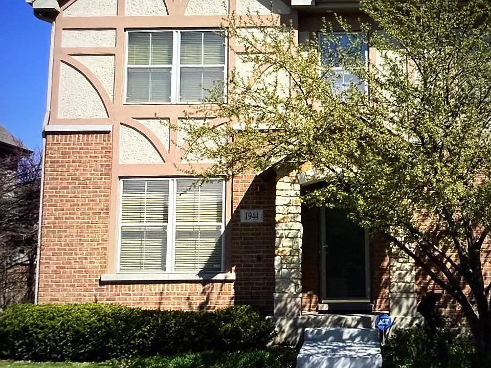 1944 Brentwood Rd