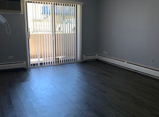 2110 Gabriel Ave #8, Zion, IL 60099