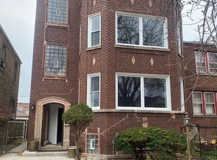 10214 S Forest Ave Floor 3, Chicago, IL 60628