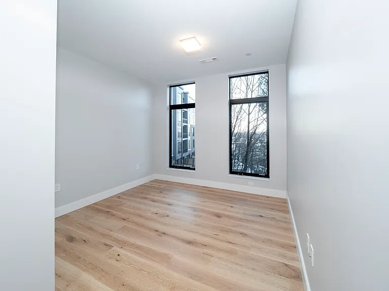 191 Washington St #525 — Photo 9